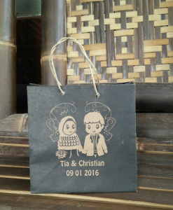 Paper Bag Souvenir Pernikahan